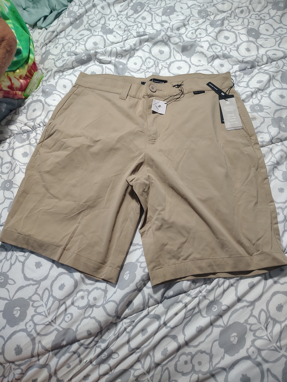 Travis Mathew Men's Tan Flat-Front Performance Shorts